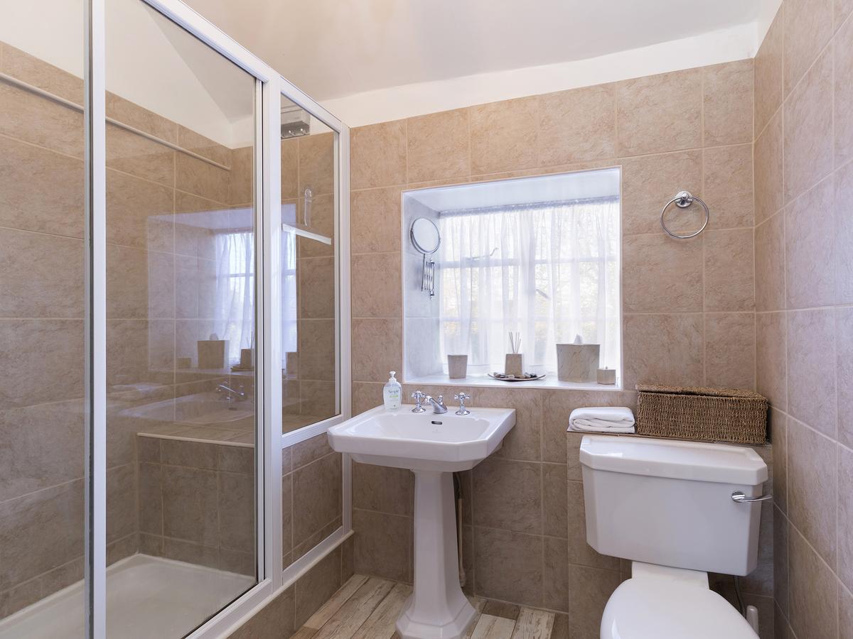 Box Cottage Бродуей Екстериор снимка
