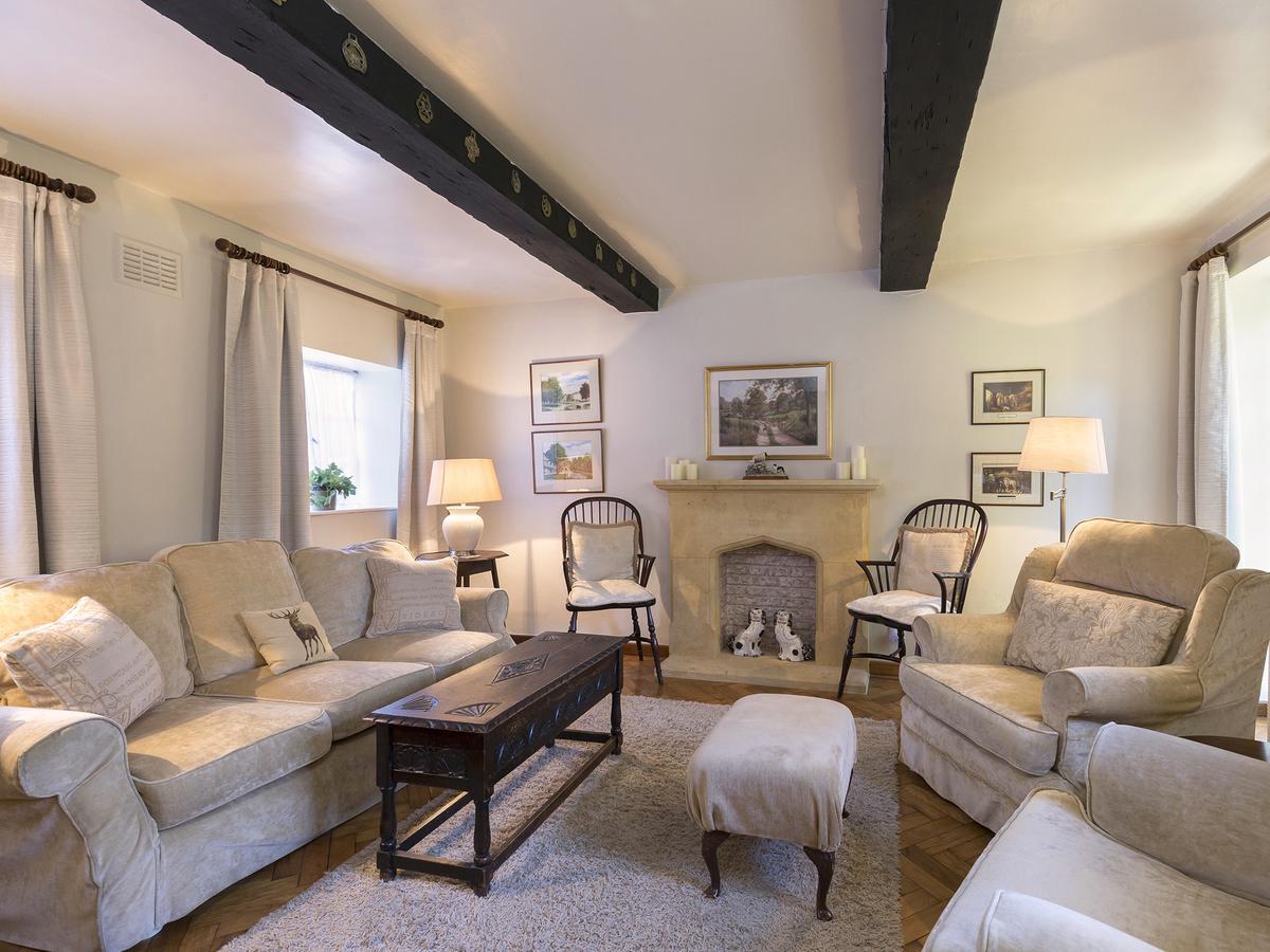 Box Cottage Бродуей Екстериор снимка